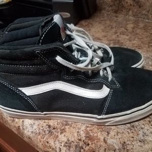 Size 10 vans